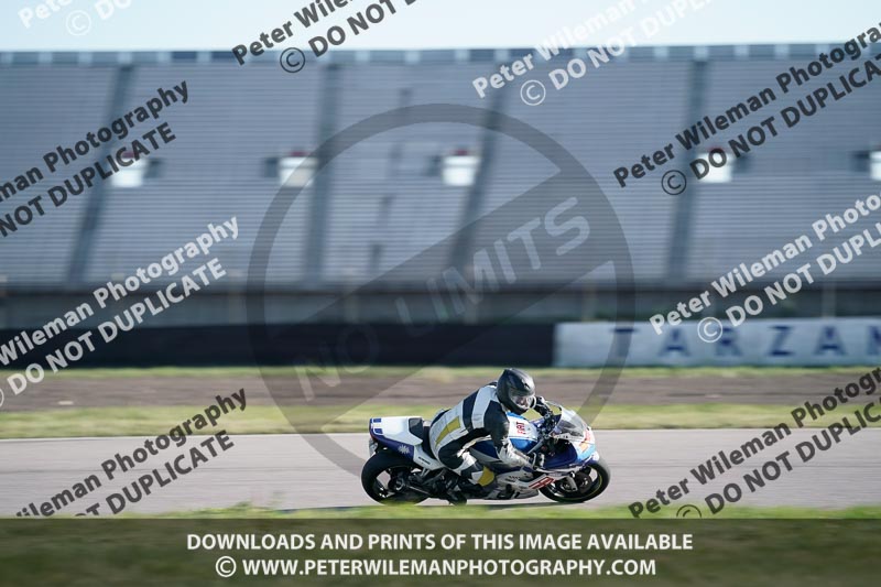 Rockingham no limits trackday;enduro digital images;event digital images;eventdigitalimages;no limits trackdays;peter wileman photography;racing digital images;rockingham raceway northamptonshire;rockingham trackday photographs;trackday digital images;trackday photos